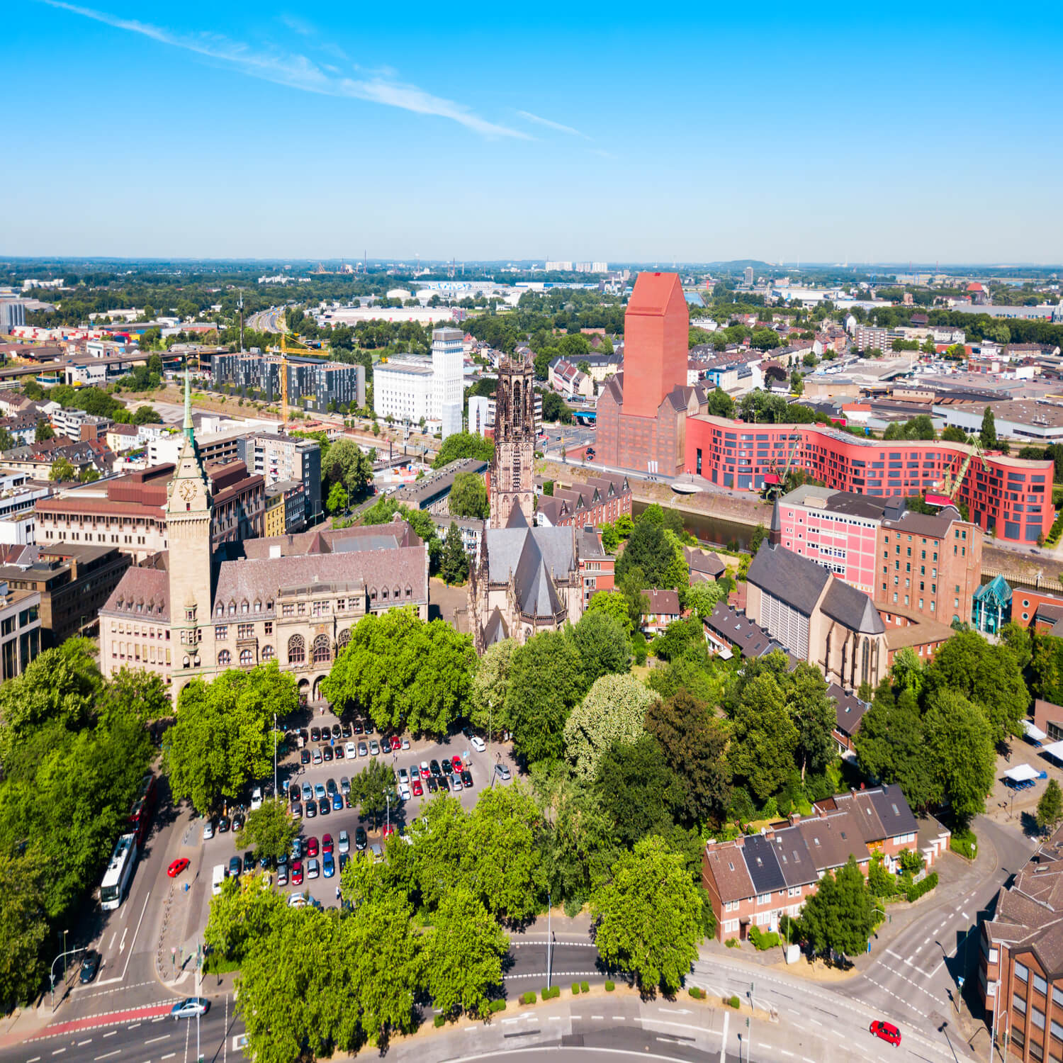 Verlässliches Personal ist entscheidend, um die Arbeit im Unternehmen stetig voranzubringen. Als Personalberatung in Duisburg unterstützen wir Sie aus diesem Grund gerne bei der Suche nach den richtigen Bewerbern.