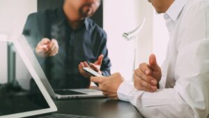 Für einen internationalen Anbieter von Kino-Komplettlösungen sucht BBRecruiting Personalberatung einen 2nd Level Support Techniker Kinotechnik (m/w/d) im Westen von München idealerweise in Vollzeit zum nächstmöglichen Zeitpunkt.